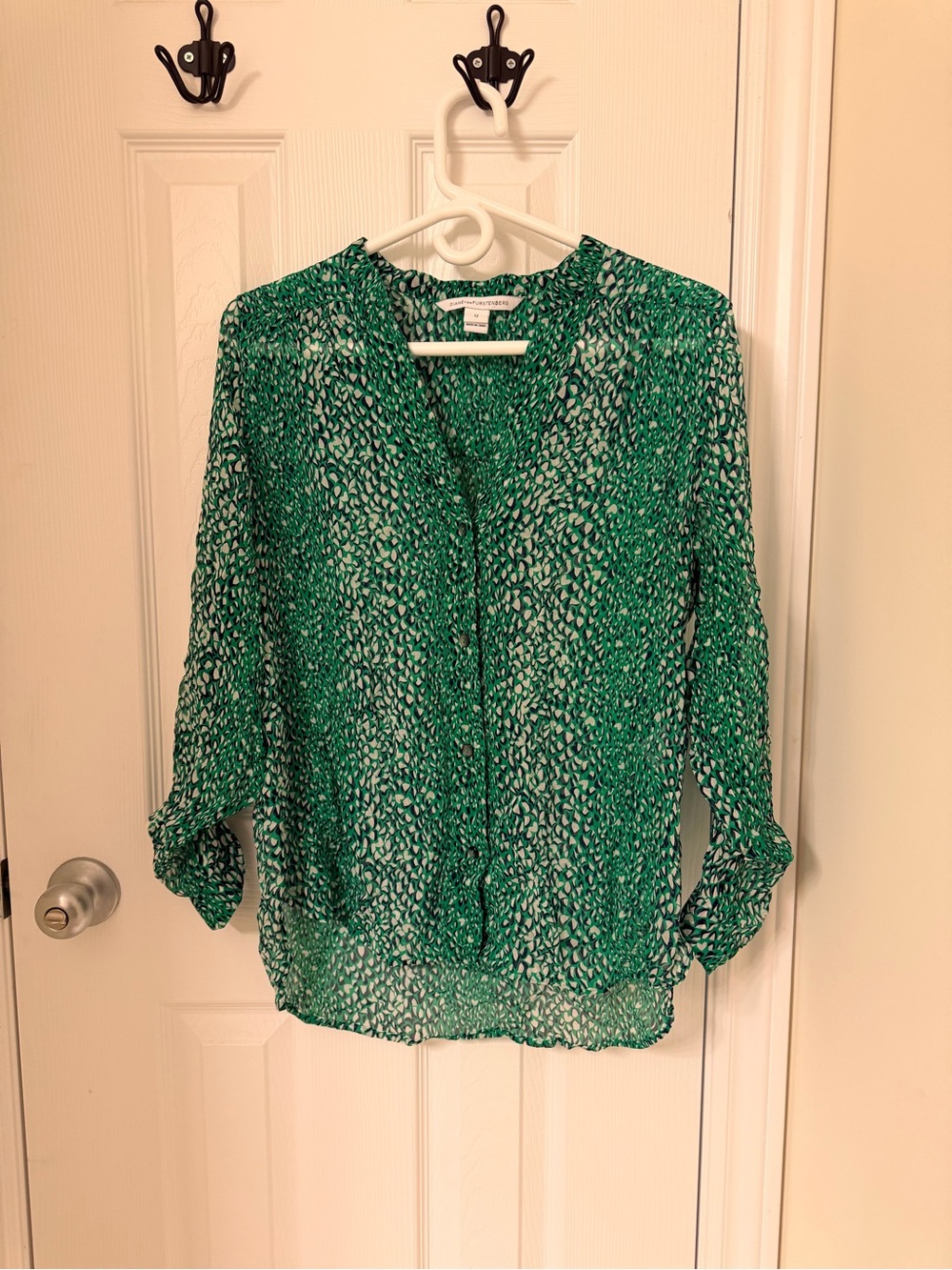Diane Von Furstenberg Emerald Green Printed Button-Front Silk Blouse Sz12